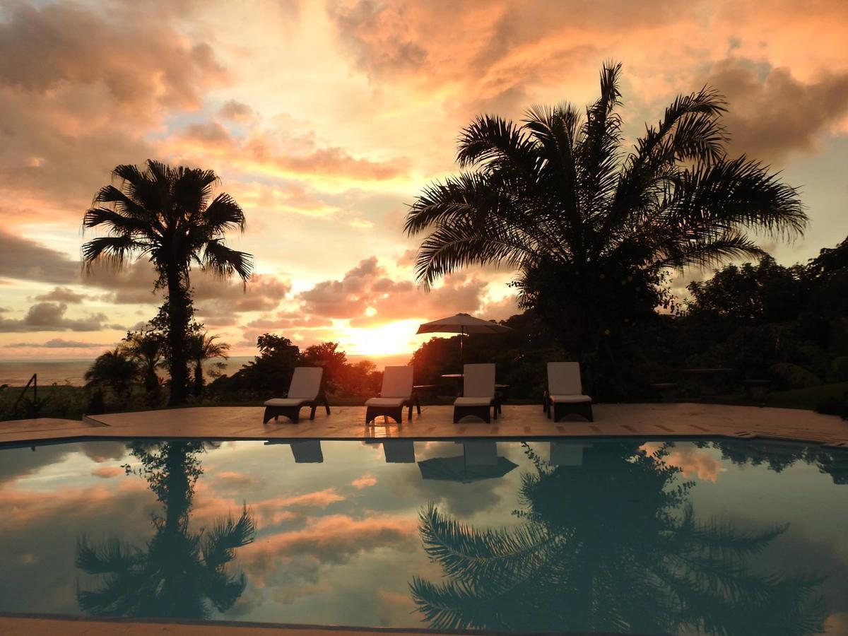 Hotel Lookout Playa Tortuga Ojochal Extérieur photo